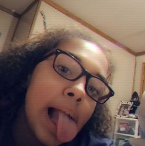 Meet your Posher, Malashea